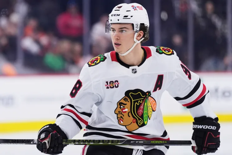 Chicago Blackhawks give Bedard huge five-year contract